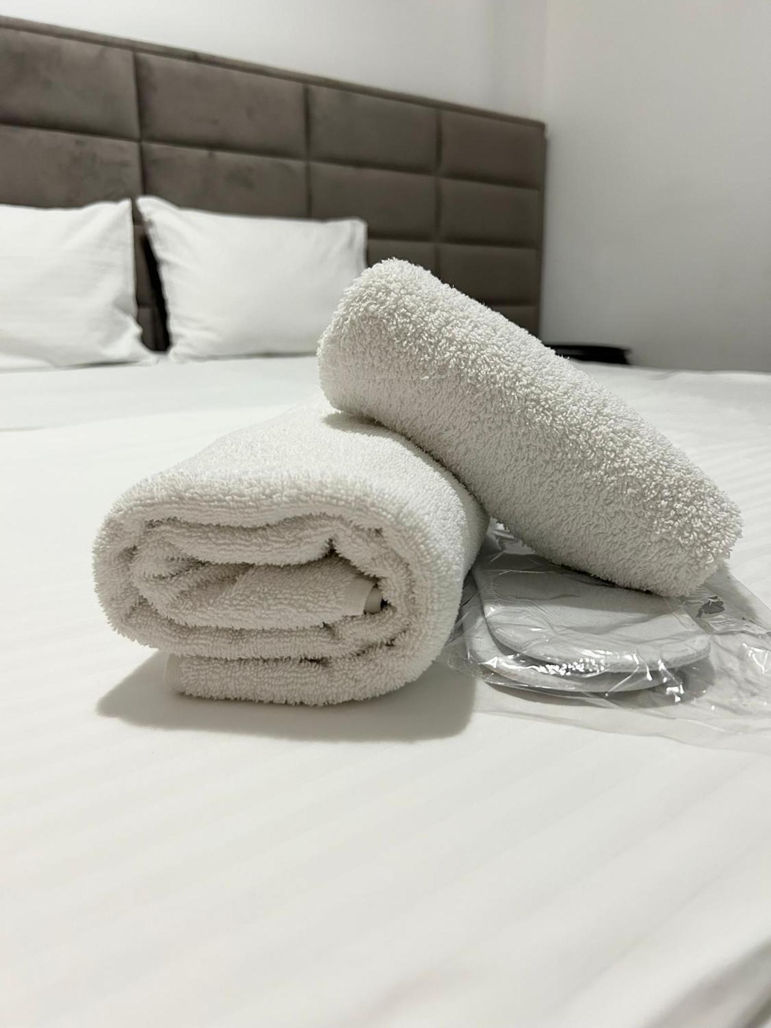Hotel Bojatours Podgorica Kültér fotó